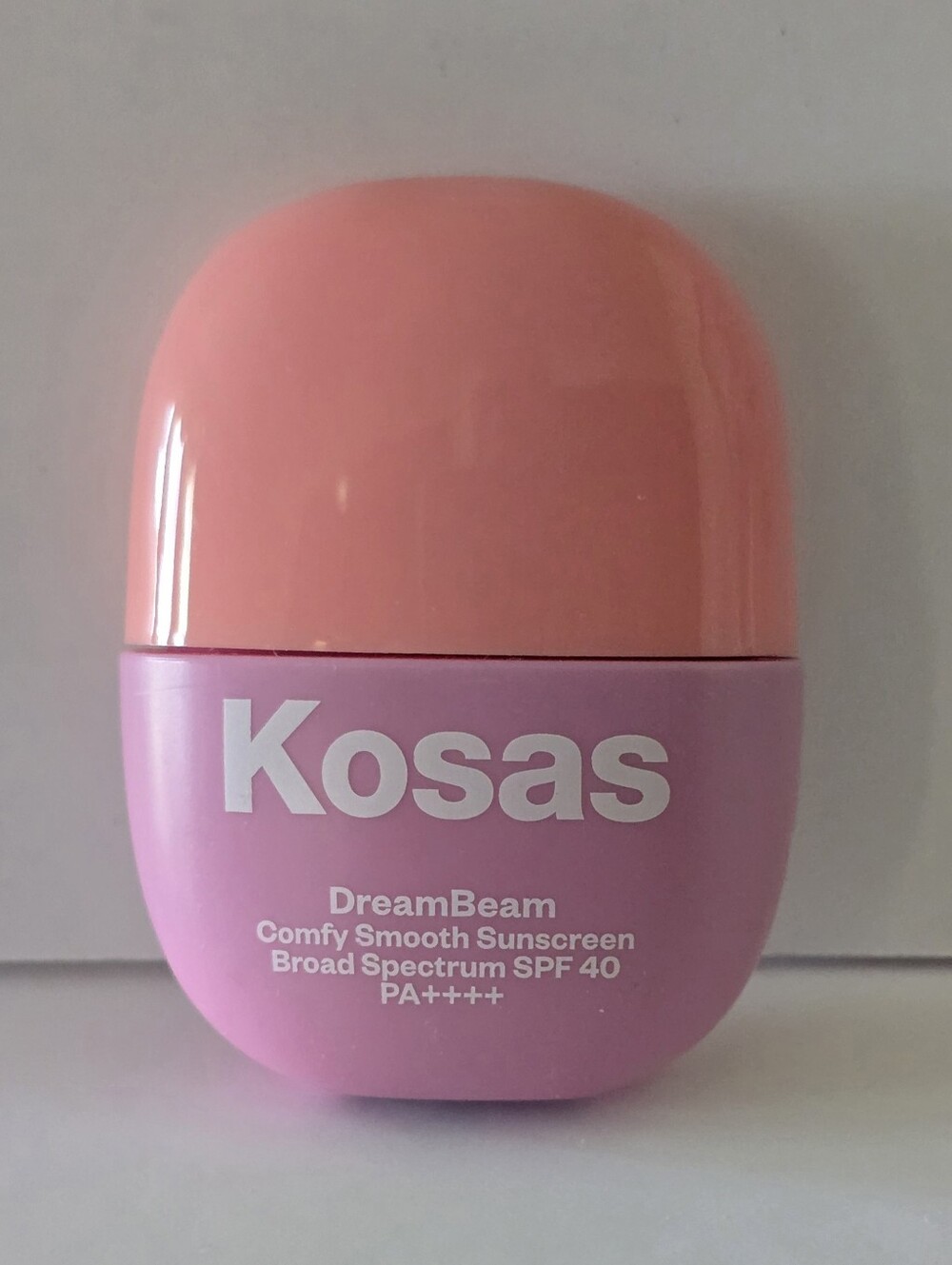 Kosas DreamBeam Comfy Smooth Sunscreen SPF 40 size 15ml, Travel Size